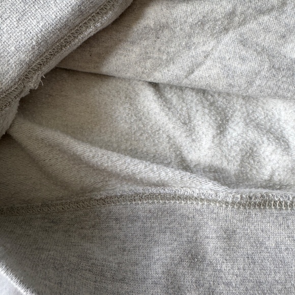 American Eagle AE Men's Long Sleeve Pullover Hoodie Cream Medium Spell-Out Arm - Picture 9 of 15